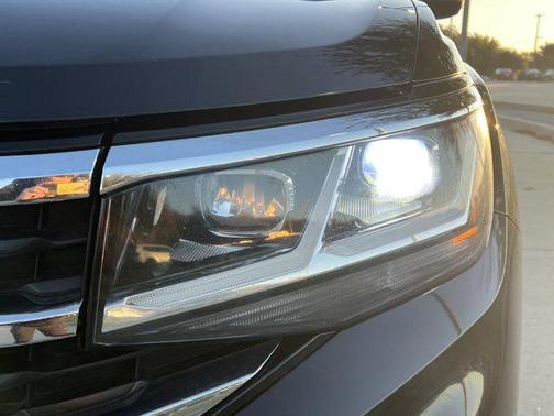 2021 Volkswagen Atlas 3.6L SE w/Technology