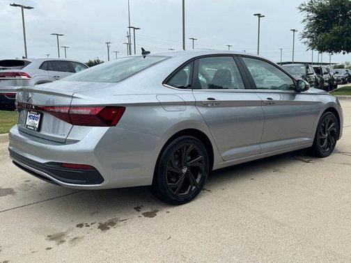 Pyrite Silver Metallic 2026 Volkswagen Jetta 1.4T SE