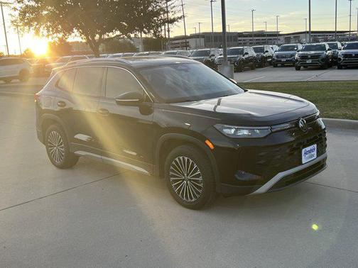 2025 Volkswagen Tiguan 2.0T S