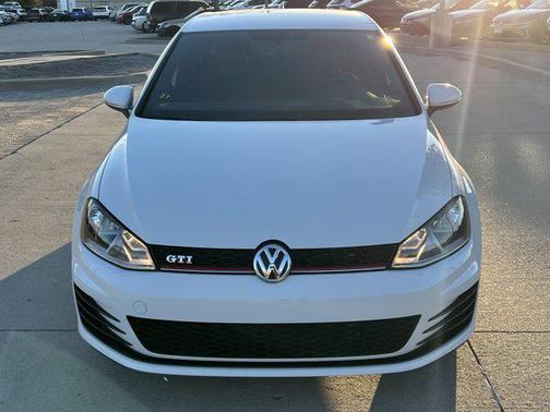 2017 Volkswagen Golf GTI 2.0T S 4-Door