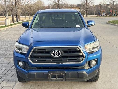 2016 Toyota Tacoma SR5