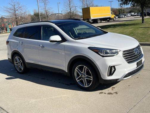 2017 Hyundai SANTA FE SE Ultimate