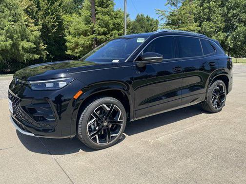 2026 Volkswagen Tiguan 2.0T SEL R-Line 4MOTION