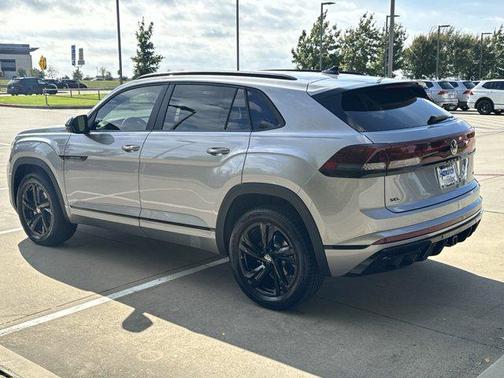 2025 Volkswagen Atlas Cross Sport 2.0T SEL
