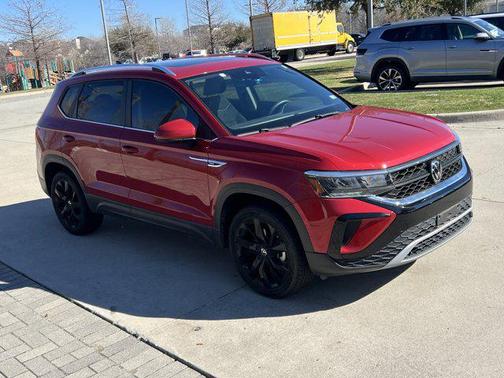 2023 Volkswagen Taos 1.5T SE