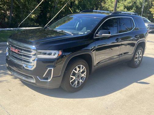2023 GMC Acadia FWD SLT