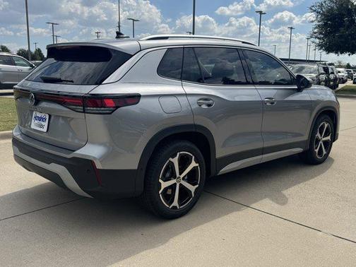 2025 Volkswagen Tiguan 2.0T SE