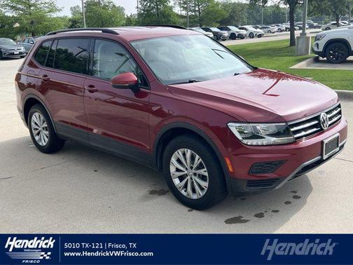 Cardinal Red Metallic 2018 Volkswagen Tiguan 2.0T S