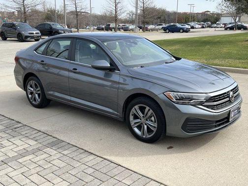 2024 Volkswagen Jetta 1.5T SE