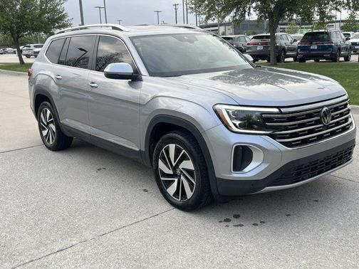 Silver Mist Metallic 2024 Volkswagen Atlas 2.0T SEL