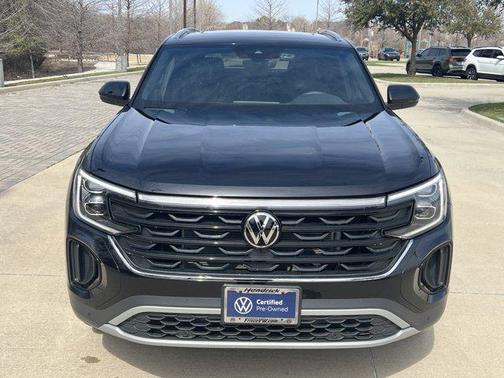 2024 Volkswagen Atlas Cross Sport 2.0T SE w/Technology 4MOTION