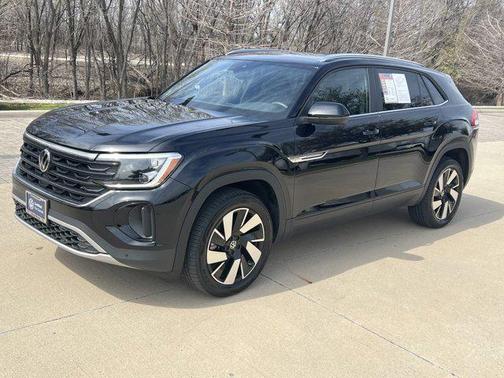 2024 Volkswagen Atlas Cross Sport 2.0T SE w/Technology 4MOTION