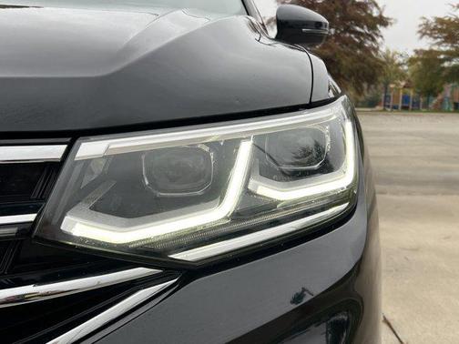 2023 Volkswagen Tiguan 2.0T SEL R-Line 4MOTION