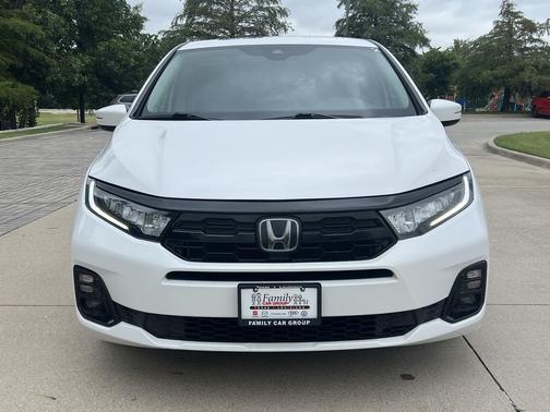 Platinum White Pearl 2025 Honda Odyssey Elite