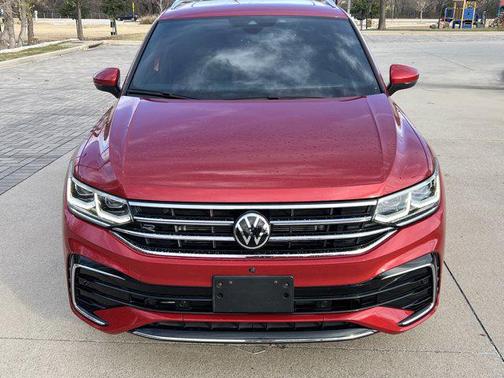 2024 Volkswagen Tiguan 2.0T SEL R-Line 4MOTION