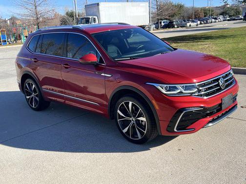 2024 Volkswagen Tiguan 2.0T SEL R-Line 4MOTION