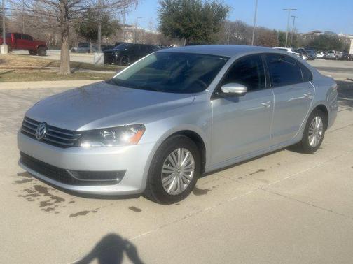 2014 Volkswagen Passat 1.8T S