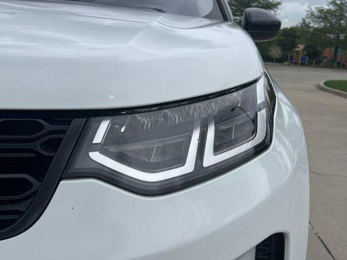 2020 Land Rover Discovery Sport Standard