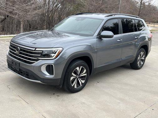 2024 Volkswagen Atlas 2.0T SE