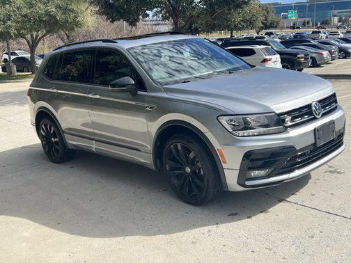2021 Volkswagen Tiguan 2.0T SE R-Line Black