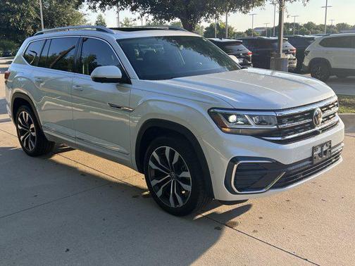 ORYX WHITE PEARL EFFECT 2022 Volkswagen Atlas 3.6L SEL Premium