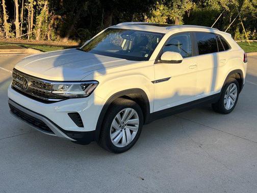 2023 Volkswagen Atlas Cross Sport 2.0T SE w/Technology