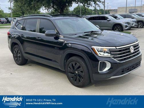 2024 Volkswagen Atlas 2.0T SE w/Technology