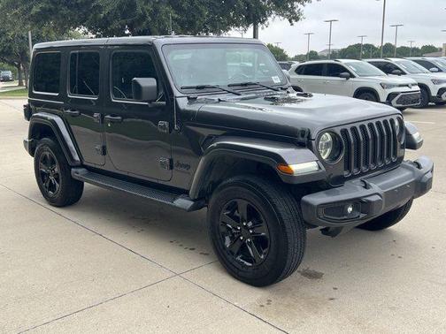 Granite Crystal Metallic Clearcoat 2020 Jeep Wrangler Unlimited Sahara