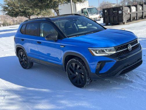 2024 Volkswagen Taos 1.5T SE Black