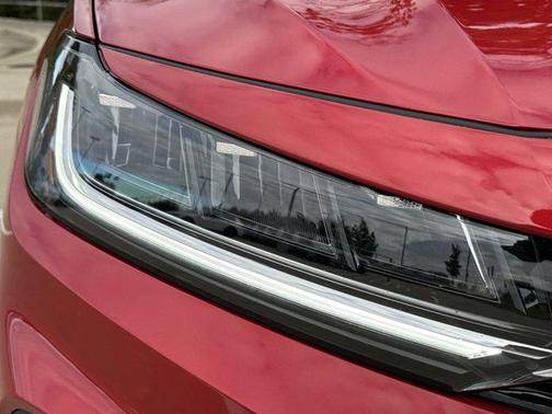 Kings Red Metallic 2026 Volkswagen Jetta 1.4T SE