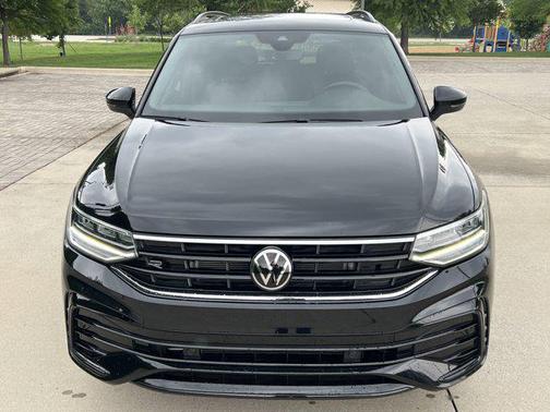 2022 Volkswagen Tiguan 2.0T SE R-Line Black 4MOTION