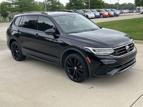 2022 Volkswagen Tiguan 2.0T SE R-Line Black 4MOTION