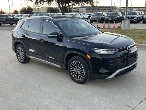 2025 Volkswagen Tiguan 2.0T S