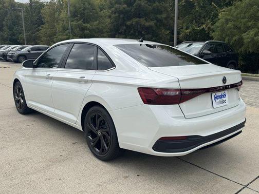 2026 Volkswagen Jetta 1.4T SE