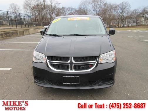 Photo 2 of 32 of 2013 Dodge Grand Caravan SXT