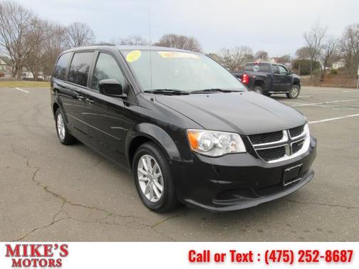 Photo 3 of 32 of 2013 Dodge Grand Caravan SXT