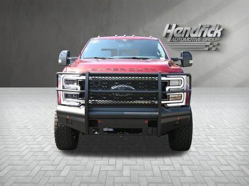 2025 Ford F-450 Platinum