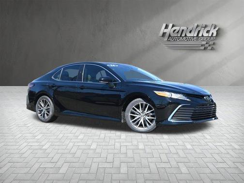 2024 Toyota Camry XLE V6