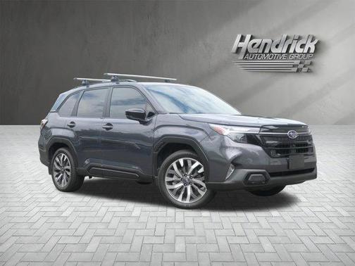 Magnetite Gray Metallic 2025 Subaru Forester Touring