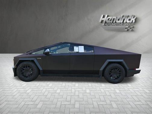 2024 Tesla Cybertruck Base