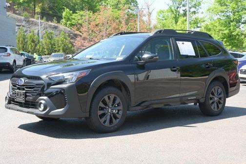Crystal Black Silica 2025 Subaru Outback Onyx Edition