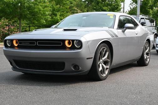 2017 Dodge Challenger SXT
