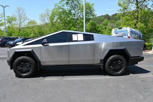 2024 Tesla Cybertruck Base
