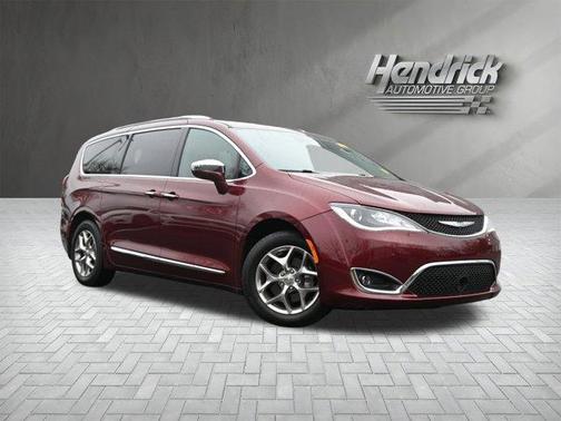 2017 Chrysler Pacifica Limited