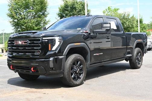 2024 GMC Sierra 2500 AT4