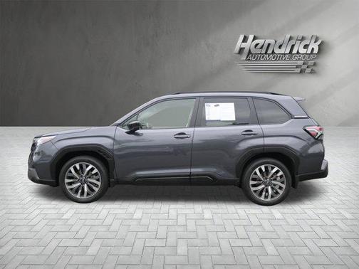 Magnetite Gray Metallic 2025 Subaru Forester Touring