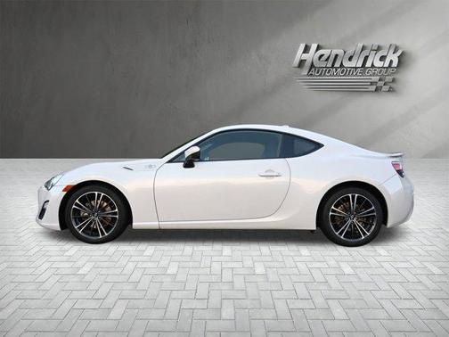 2016 Scion FR-S