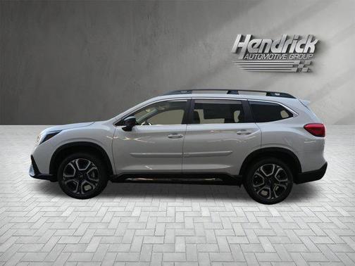 Crystal White Pearl 2026 Subaru Ascent Limited