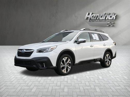 2022 Subaru Outback Touring XT