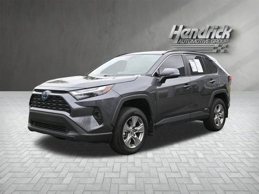2024 Toyota RAV4 Hybrid XLE